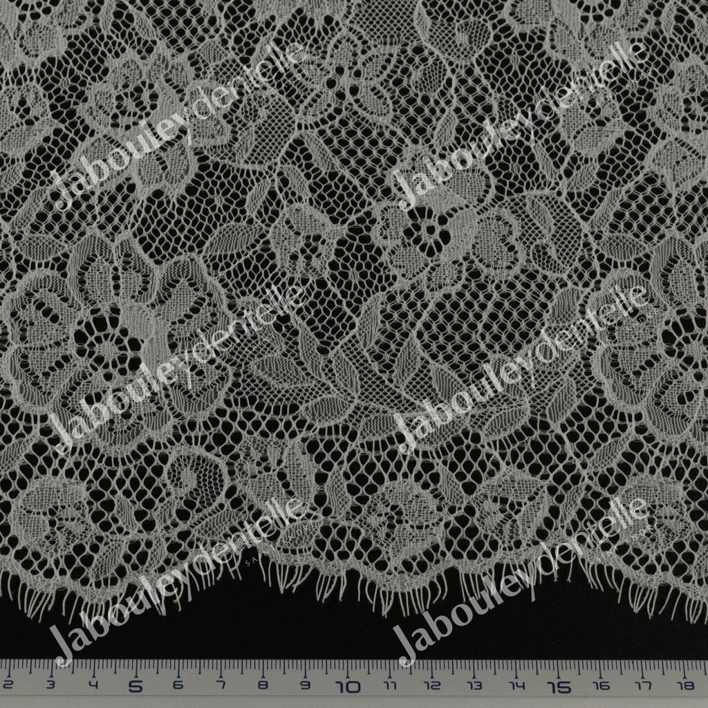 18692L3VOILE-JU003-02